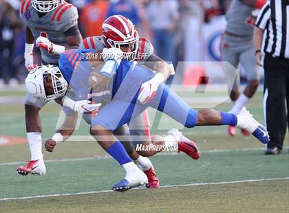 Thumbnail 2 in Mater Dei @ Bishop Gorman photogallery.