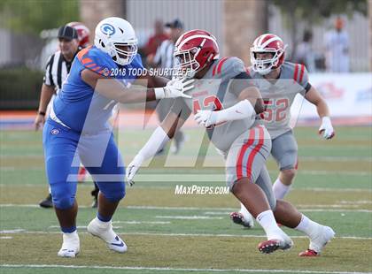 Thumbnail 2 in Mater Dei @ Bishop Gorman photogallery.