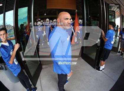 Thumbnail 3 in Mater Dei @ Bishop Gorman photogallery.