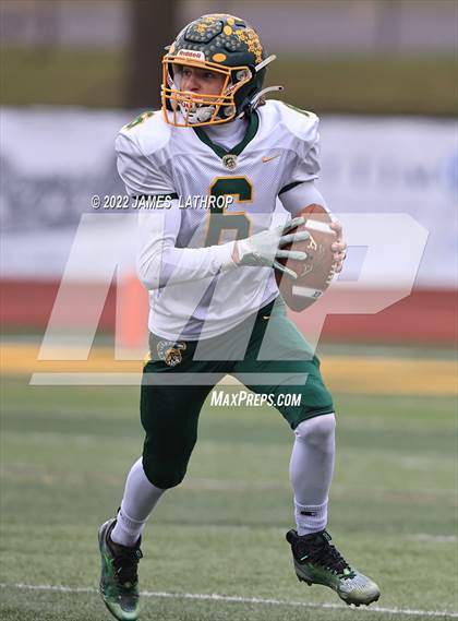 Thumbnail 2 in Alexander vs. Oakfield-Alabama/Elba (NYSPHSAA Section 5 Class D Final) photogallery.