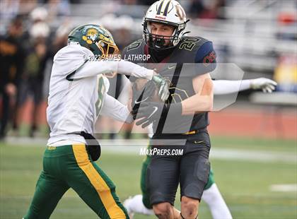 Thumbnail 3 in Alexander vs. Oakfield-Alabama/Elba (NYSPHSAA Section 5 Class D Final) photogallery.