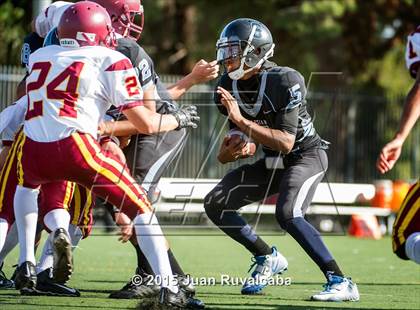 Thumbnail 1 in La Canada vs. Salesian photogallery.