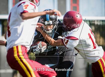 Thumbnail 3 in La Canada vs. Salesian photogallery.