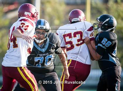 Thumbnail 2 in La Canada vs. Salesian photogallery.