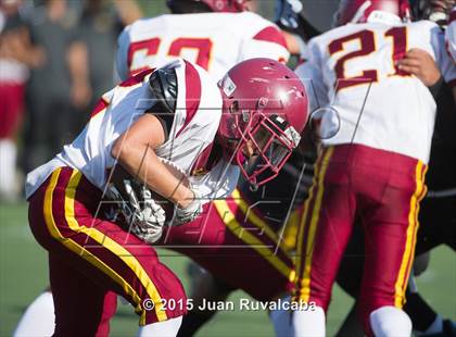 Thumbnail 3 in La Canada vs. Salesian photogallery.