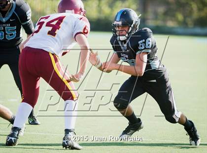 Thumbnail 3 in La Canada vs. Salesian photogallery.