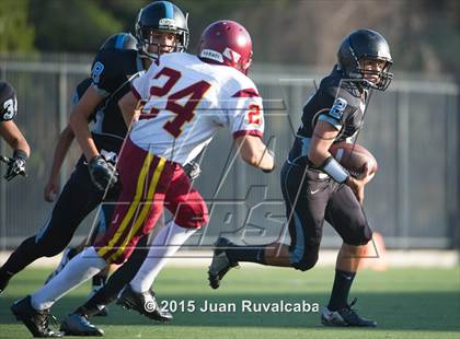 Thumbnail 3 in La Canada vs. Salesian photogallery.