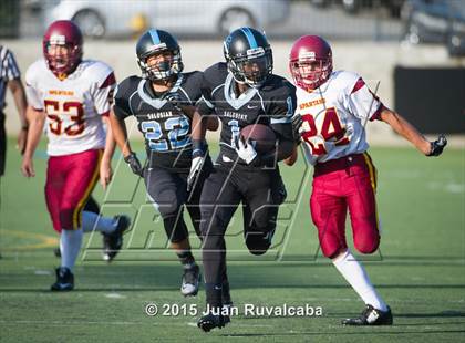 Thumbnail 3 in La Canada vs. Salesian photogallery.