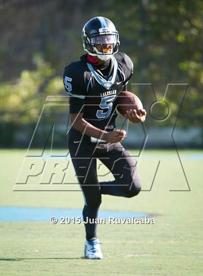 Thumbnail 1 in La Canada vs. Salesian photogallery.