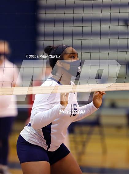 Thumbnail 2 in Myers Park @ Hickory Ridge photogallery.