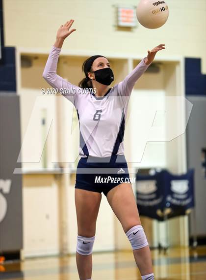 Thumbnail 1 in Myers Park @ Hickory Ridge photogallery.