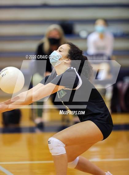 Thumbnail 1 in Myers Park @ Hickory Ridge photogallery.