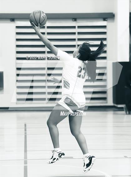 Thumbnail 3 in Great Oak vs. Dobson (Nike Tournament of Champions) photogallery.