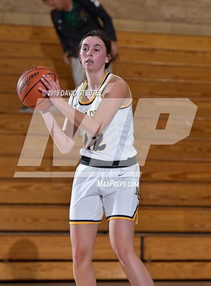 Thumbnail 2 in Gridley vs. Nevada Union (Chavez Christmas Classic) photogallery.
