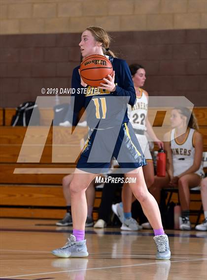 Thumbnail 2 in Gridley vs. Nevada Union (Chavez Christmas Classic) photogallery.