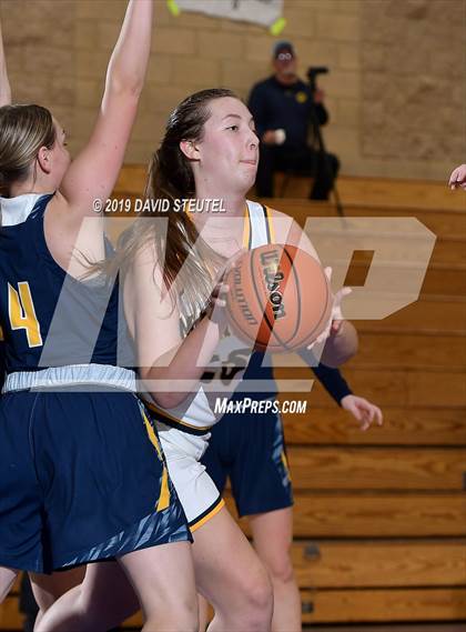 Thumbnail 1 in Gridley vs. Nevada Union (Chavez Christmas Classic) photogallery.