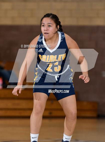 Thumbnail 3 in Gridley vs. Nevada Union (Chavez Christmas Classic) photogallery.