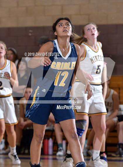Thumbnail 3 in Gridley vs. Nevada Union (Chavez Christmas Classic) photogallery.