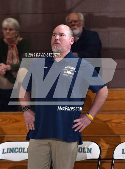 Thumbnail 2 in Gridley vs. Nevada Union (Chavez Christmas Classic) photogallery.
