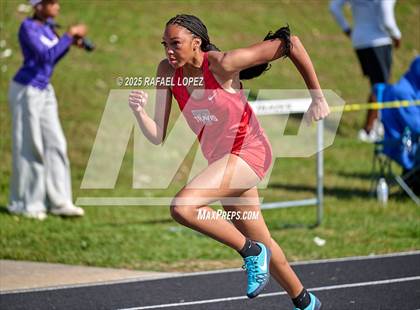 Thumbnail 1 in UIL 6A Track & Field Area 21&22 (300 Hurdles) photogallery.
