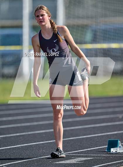 Thumbnail 2 in UIL 6A Track & Field Area 21&22 (300 Hurdles) photogallery.