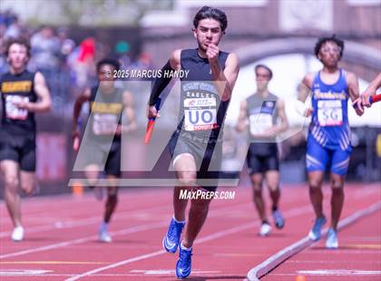 Thumbnail 3 in Penn Relays (4 X 100 Meter) photogallery.