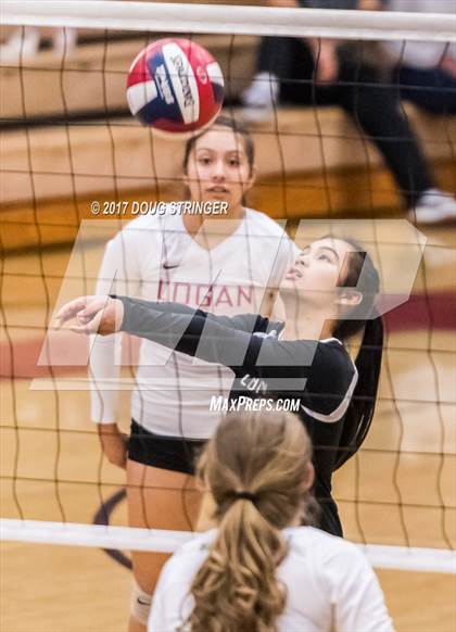 Thumbnail 2 in Sacred Heart Cathedral Preparatory @ James Logan (CIF NorCal Regional D1 Final) photogallery.