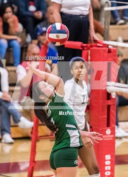 Thumbnail 3 in Sacred Heart Cathedral Preparatory @ James Logan (CIF NorCal Regional D1 Final) photogallery.
