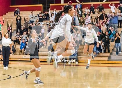 Thumbnail 3 in Sacred Heart Cathedral Preparatory @ James Logan (CIF NorCal Regional D1 Final) photogallery.
