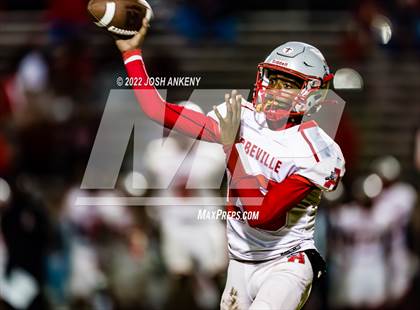Thumbnail 1 in Abbeville @ Brusly (LHSAA Division II Non-Select Round 1) photogallery.