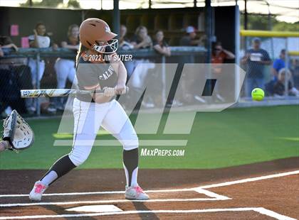 Thumbnail 1 in Caldwell vs Rockdale photogallery.