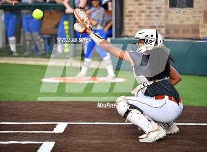 Thumbnail 1 in Caldwell vs Rockdale photogallery.