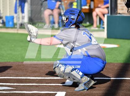 Thumbnail 2 in Caldwell vs Rockdale photogallery.