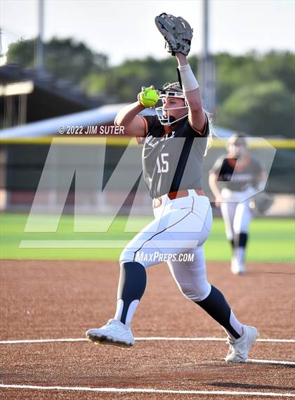 Thumbnail 1 in Caldwell vs Rockdale photogallery.