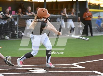 Thumbnail 3 in Caldwell vs Rockdale photogallery.