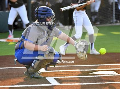 Thumbnail 3 in Caldwell vs Rockdale photogallery.