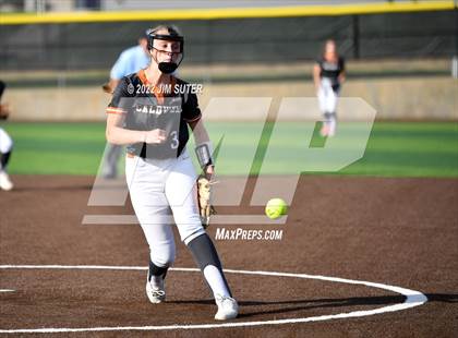 Thumbnail 2 in Caldwell vs Rockdale photogallery.