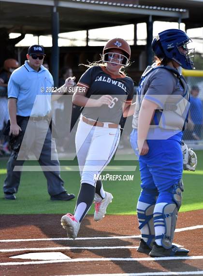 Thumbnail 3 in Caldwell vs Rockdale photogallery.