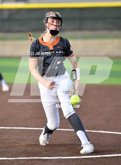 Thumbnail 1 in Caldwell vs Rockdale photogallery.