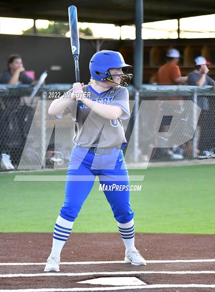 Thumbnail 1 in Caldwell vs Rockdale photogallery.