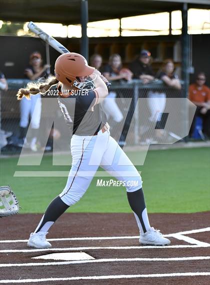 Thumbnail 3 in Caldwell vs Rockdale photogallery.