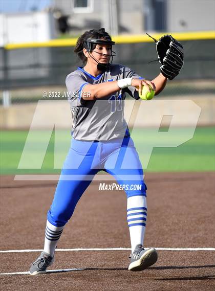 Thumbnail 1 in Caldwell vs Rockdale photogallery.