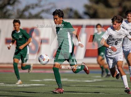 Thumbnail 2 in Hug vs. Palo Verde (NIAA 5A Semifinal) photogallery.