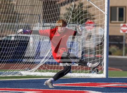 Thumbnail 2 in Hug vs. Palo Verde (NIAA 5A Semifinal) photogallery.