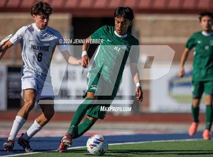 Thumbnail 1 in Hug vs. Palo Verde (NIAA 5A Semifinal) photogallery.