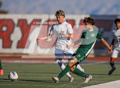 Thumbnail 3 in Hug vs. Palo Verde (NIAA 5A Semifinal) photogallery.