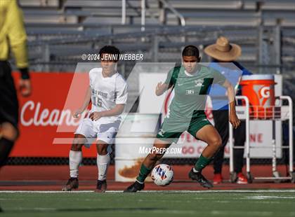 Thumbnail 1 in Hug vs. Palo Verde (NIAA 5A Semifinal) photogallery.