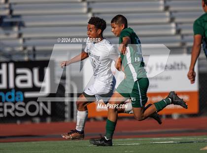 Thumbnail 3 in Hug vs. Palo Verde (NIAA 5A Semifinal) photogallery.