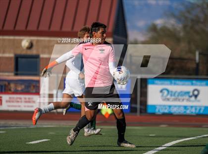 Thumbnail 1 in Hug vs. Palo Verde (NIAA 5A Semifinal) photogallery.