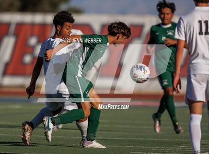 Thumbnail 2 in Hug vs. Palo Verde (NIAA 5A Semifinal) photogallery.